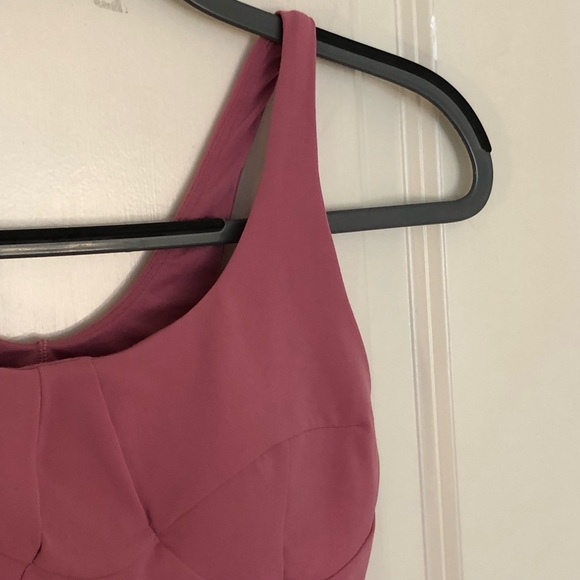 Rare Lululemon Nulu Front-Darting Yoga Bra padded Support B/C Cup - size 6 pink - Picture 6 of 12
